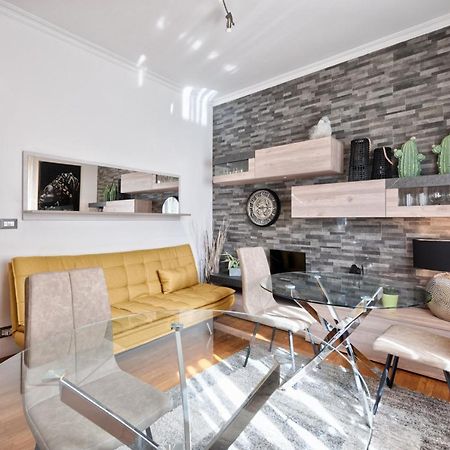 B&B In Riva Al Lago Avigliana Kültér fotó