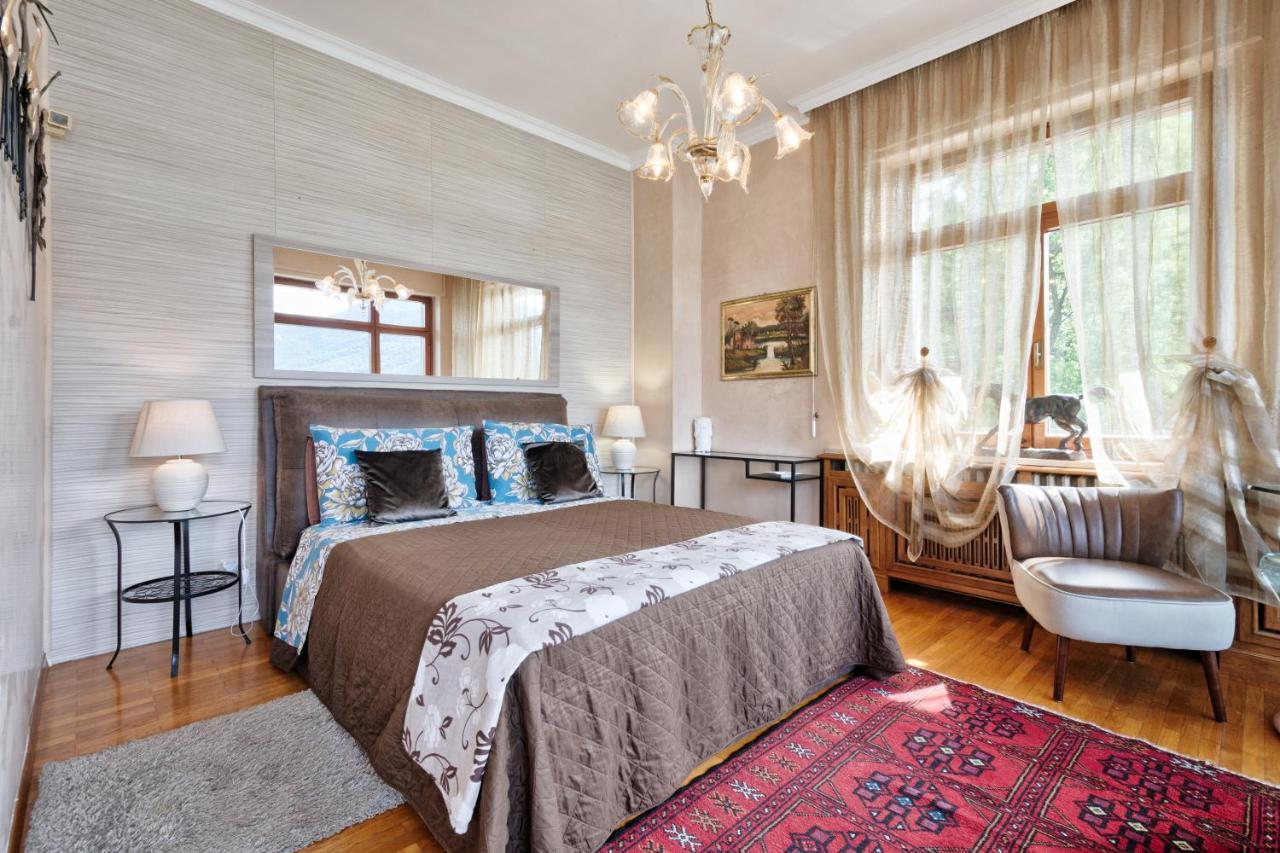 B&B In Riva Al Lago Avigliana Kültér fotó