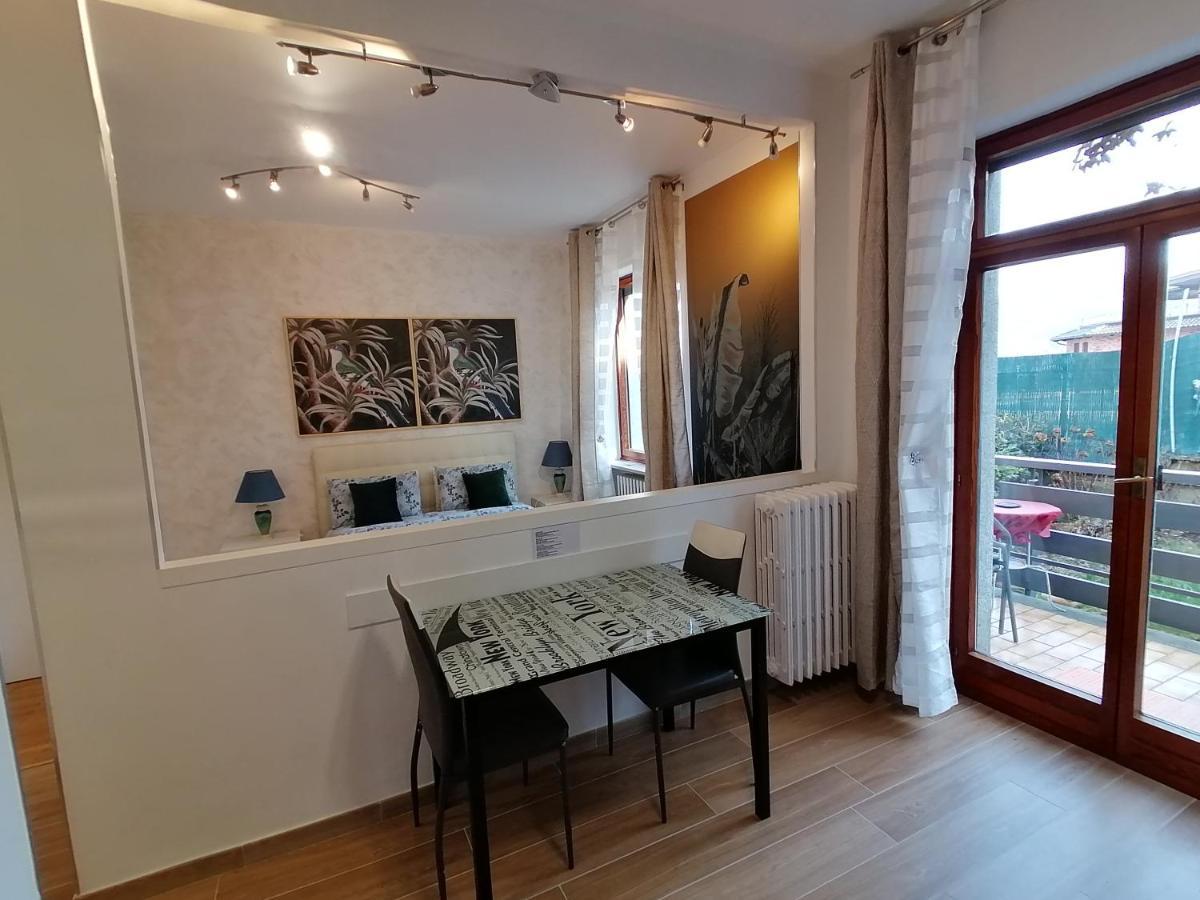 B&B In Riva Al Lago Avigliana Kültér fotó