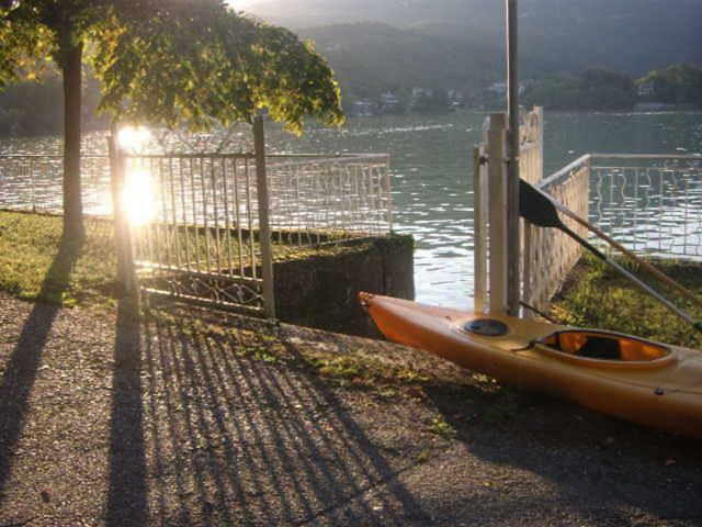 B&B In Riva Al Lago Avigliana Kültér fotó