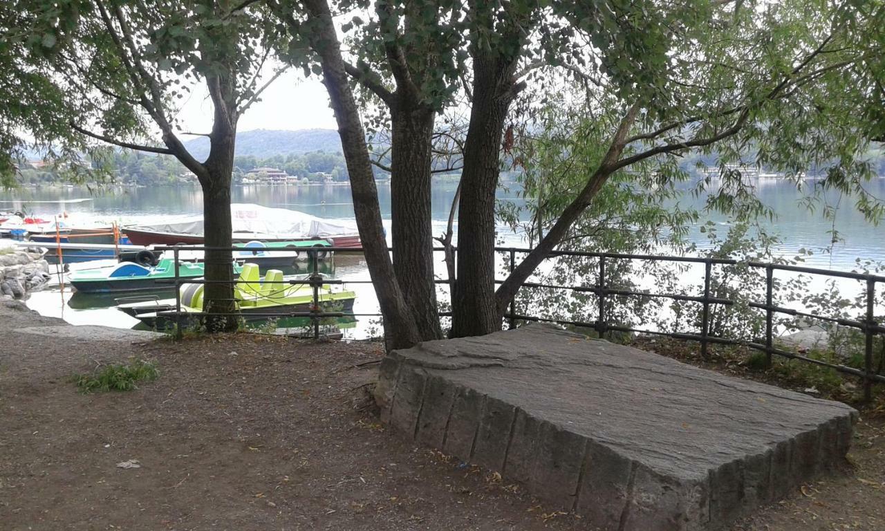 B&B In Riva Al Lago Avigliana Kültér fotó